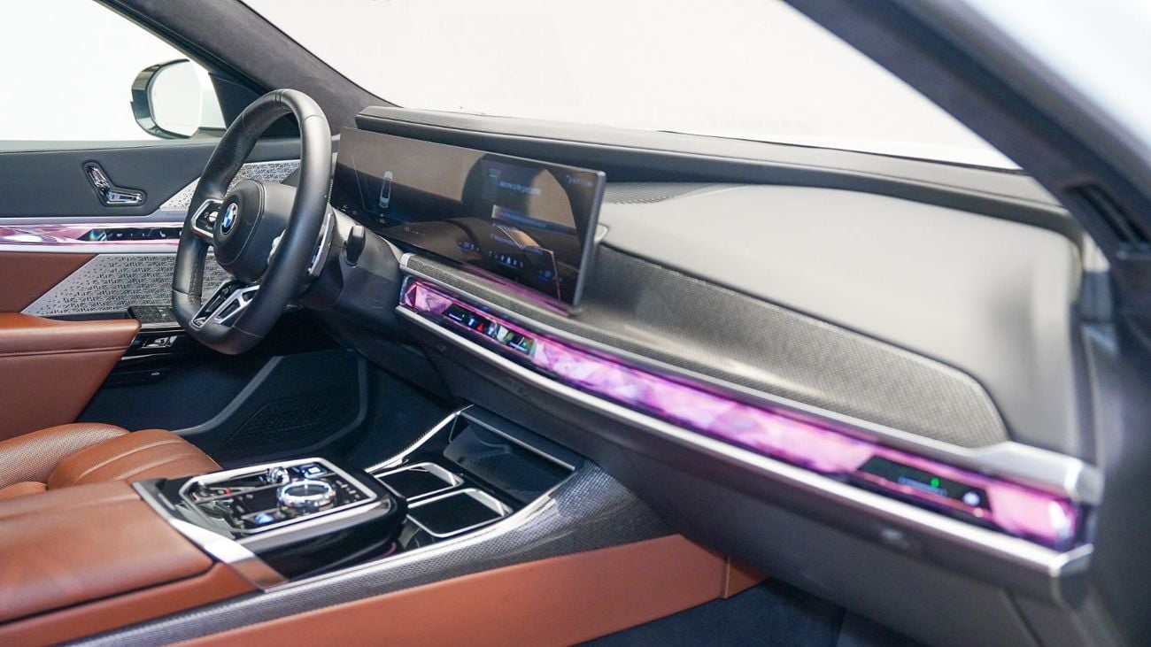 BMW 740i M Sport Individual | AED 4,807 PM | Warranty, Service July 2028, High Option | Special Offer