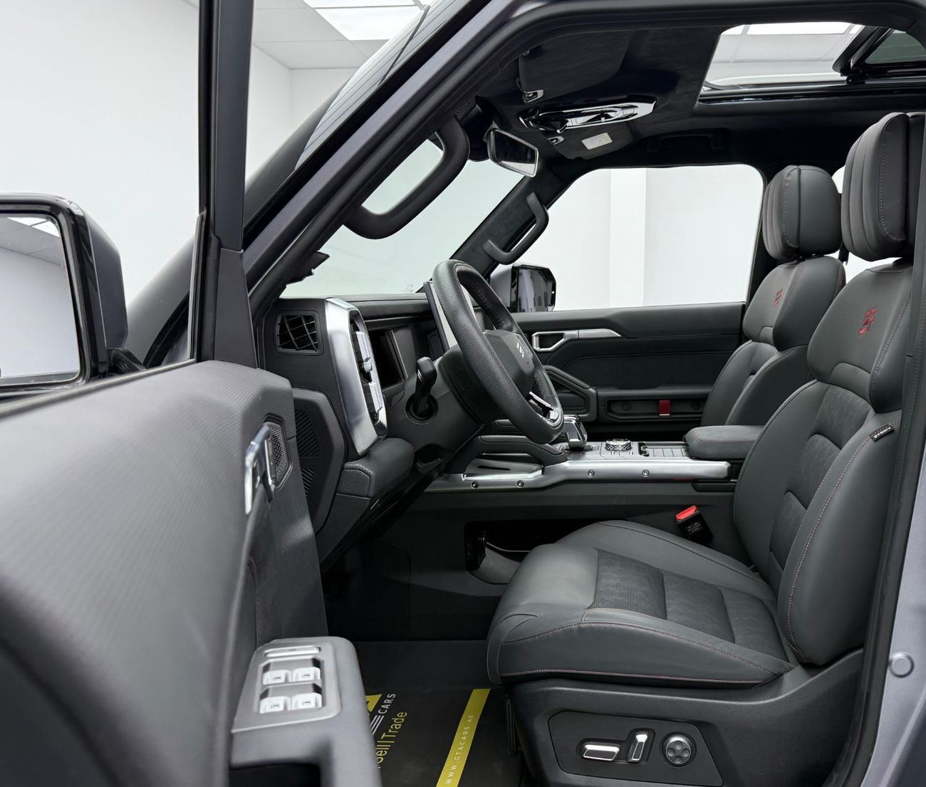 Jetour T2 2024 Jetour T2 C-DM Hybrid, Warranty, Very Low Km, Fully Loaded, Excellent Condition, Chinese