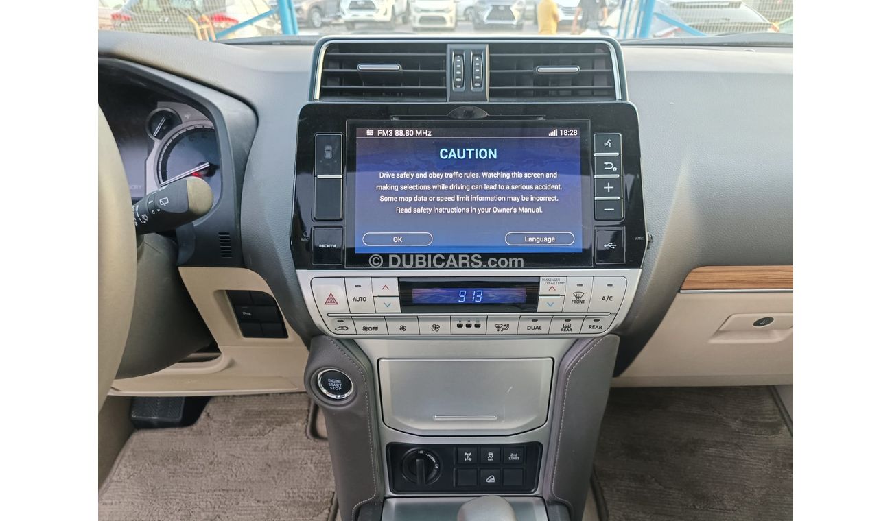 Toyota Prado VXR, V6, 4.0L, ELECTRIC SEATS WITH LEATHER SEATS / SUNROOF / FULL OPTION (LOT # 201365)