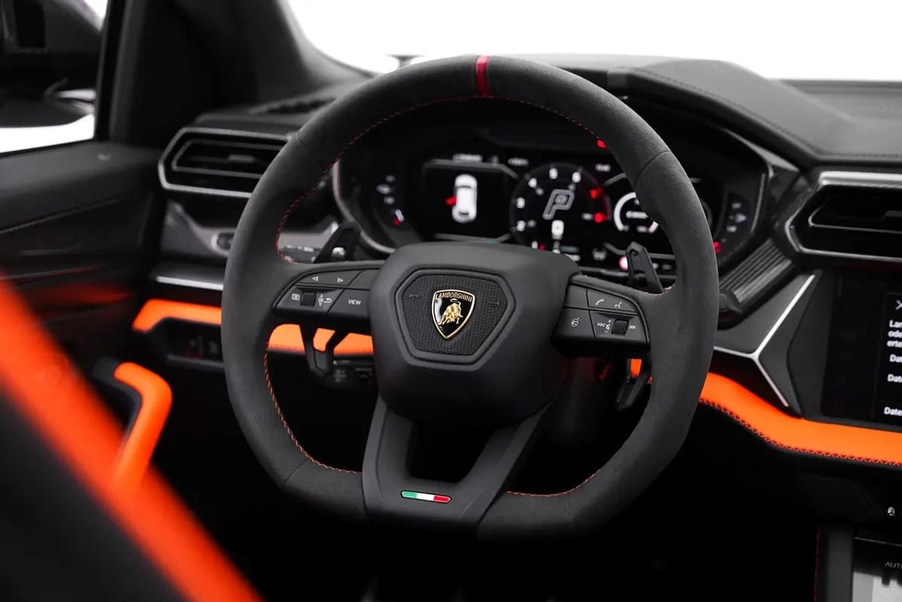 Lamborghini Urus SE 4.0T V8 Hybrid SE