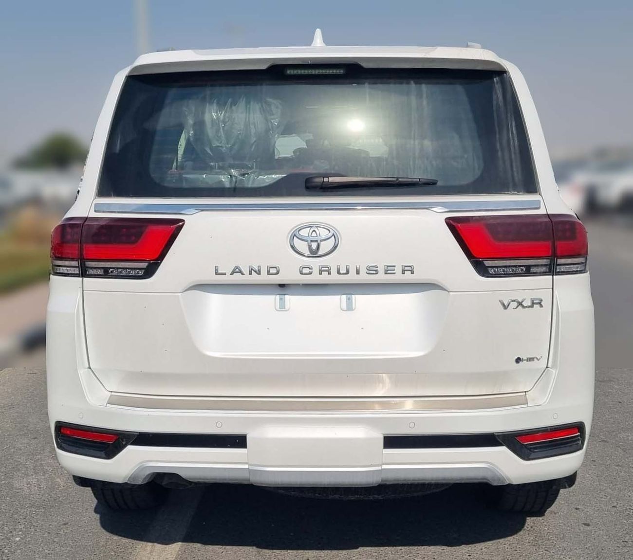 Toyota Land Cruiser 3.5T VXR Hybrid