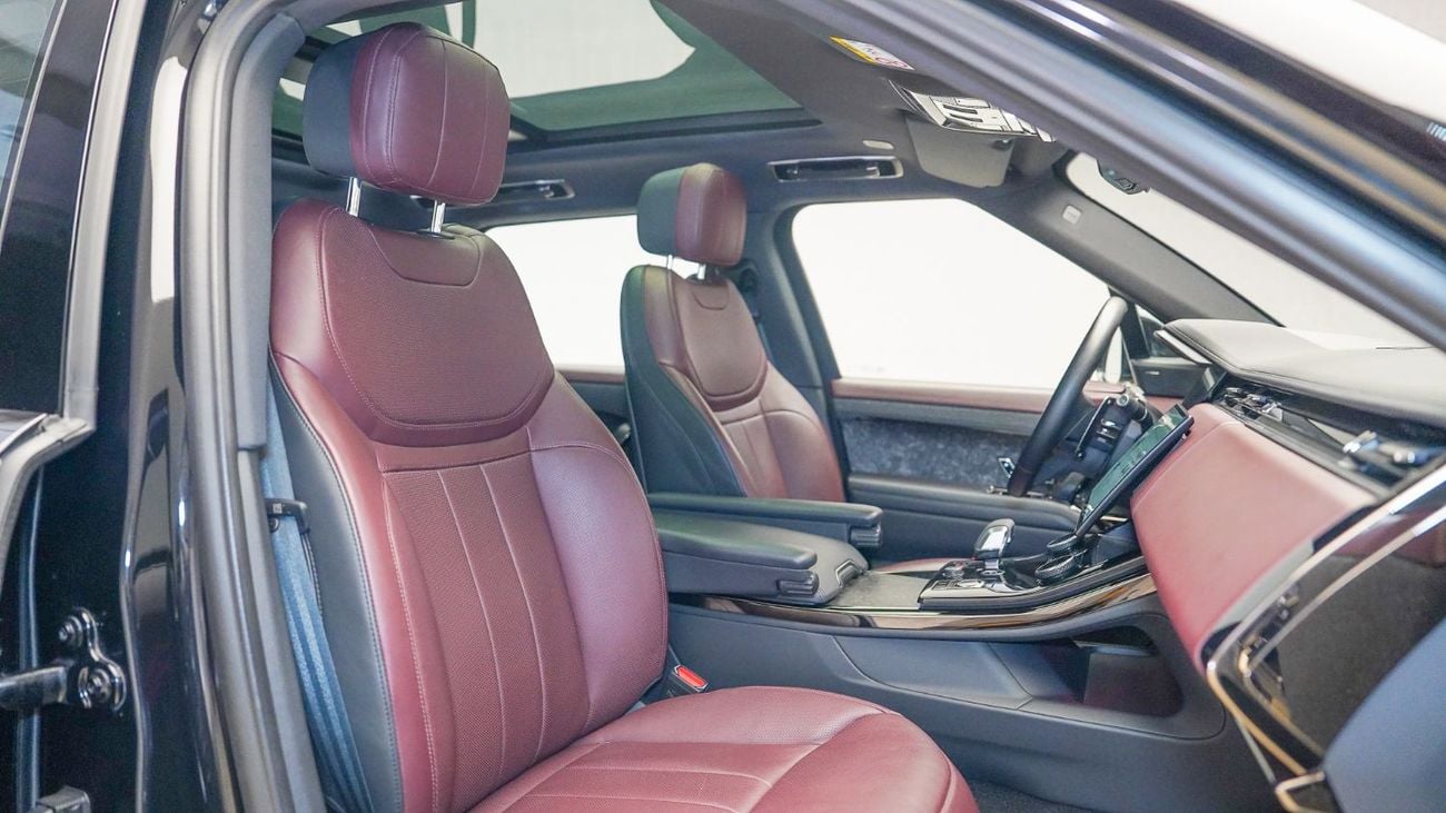 لاند روفر رينج روفر سبورت | AED 6,195 PM | Warranty 2028, Carbon Interior |