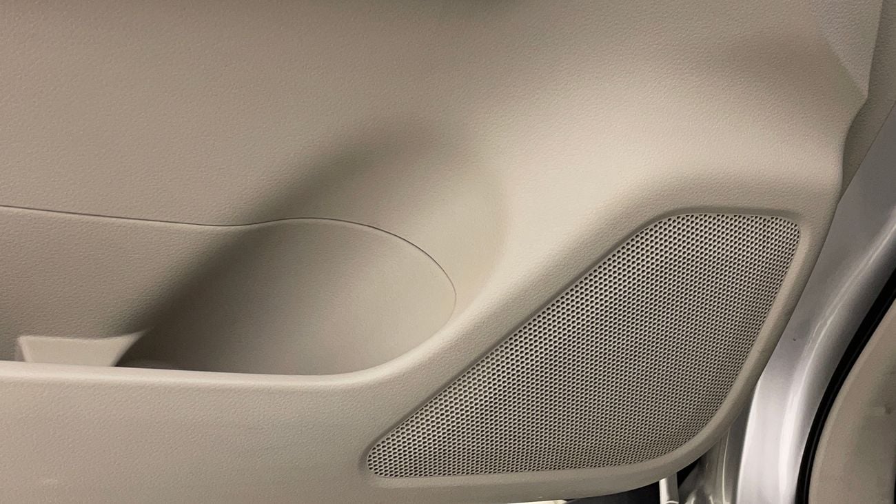 نيسان إكستيرا SE 2.5 | بدون دفعة مقدمة | اختبار القيادة في المنزل