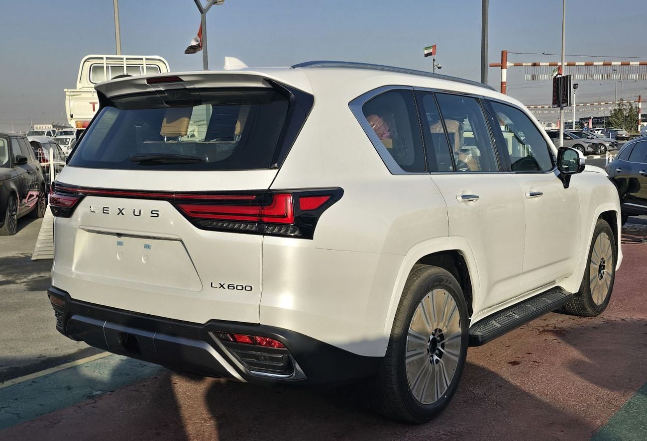 Lexus LX600 LEXUS SIGNATURE LX600 3.5l A/T SUV 7 Seats white color 2026 Model