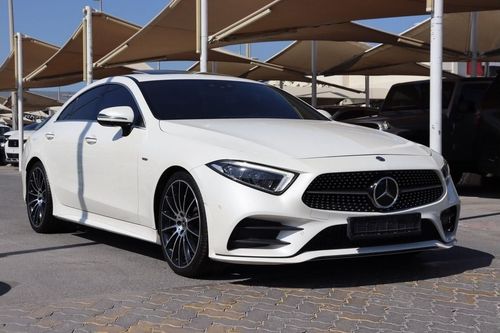 Mercedes-Benz CLS 320 Mercedes-Benz CLS 350 / 2019 / GCC / Full Option/ Full Service History