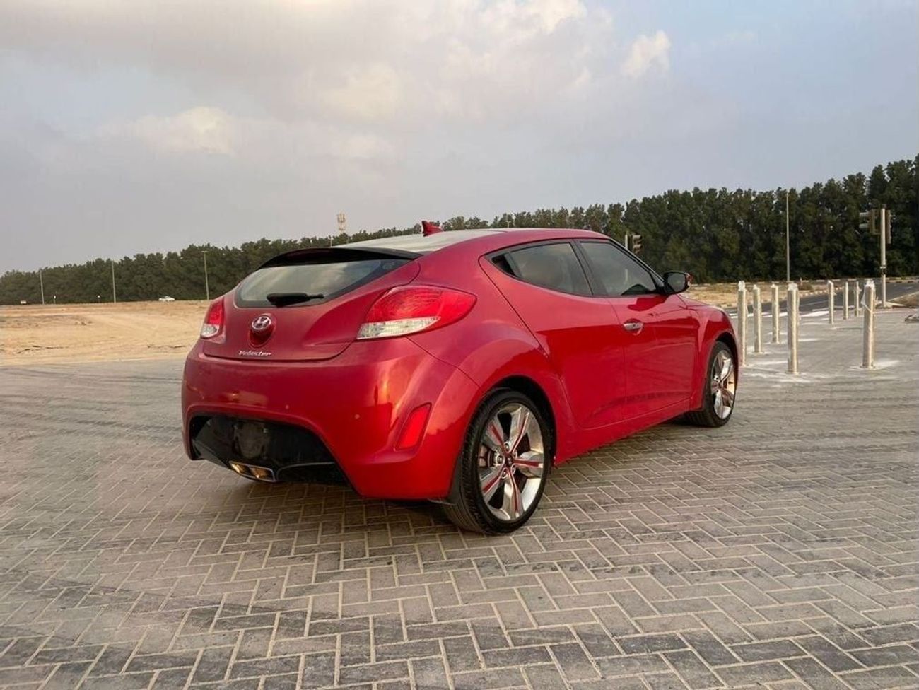 Hyundai Veloster GLS 1.6L
