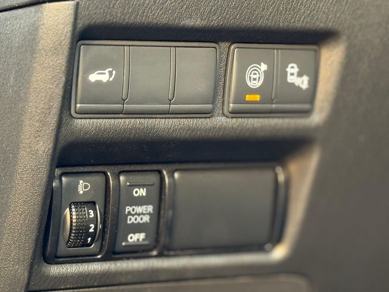 Nissan Armada 2017 NISSAN ARMADA AMERICAN SPECS GOOD COND