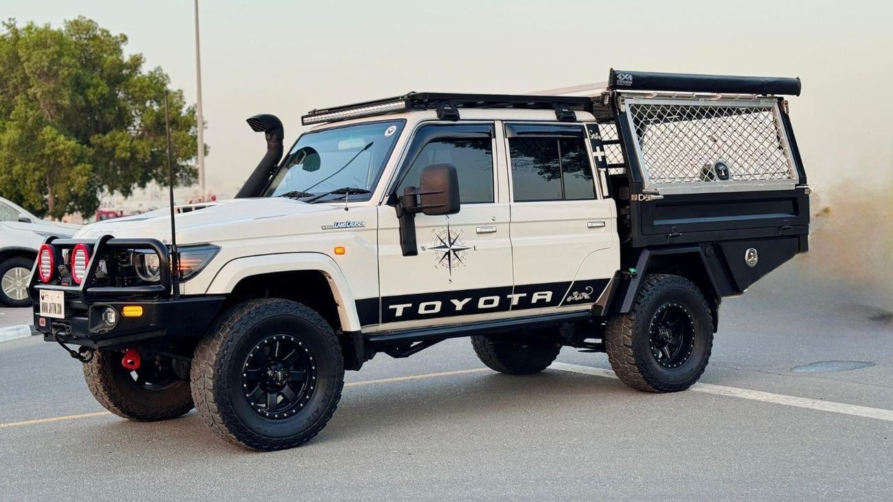 Toyota Land Cruiser Pick Up DOUBLE CABIN PICKUP | PREMIUM CAGE CONOPY INSTALLED | 4.5L DIESEL ENGINE | MANUAL TRANSMISSION | 201