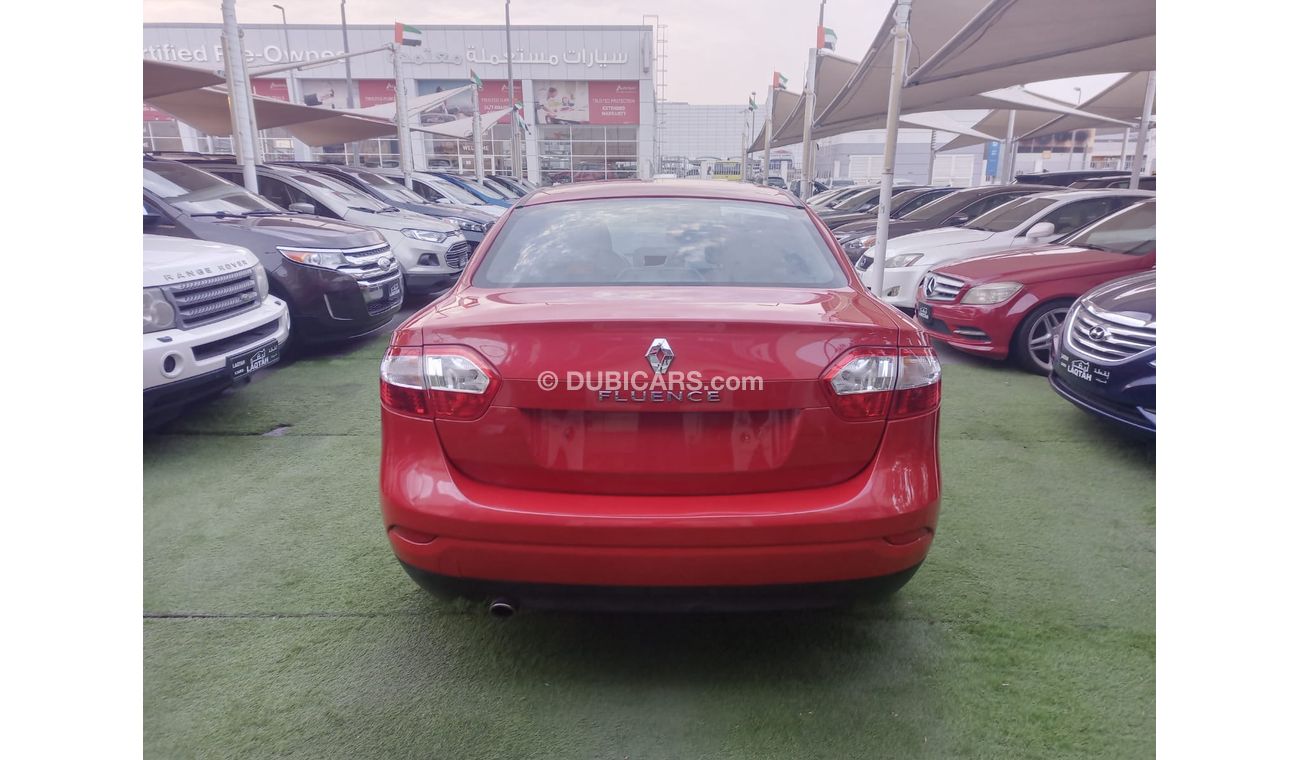 Renault Fluence Gulf model 2014, without accidents, FM radio, in excellent condition, you do not need any expenses