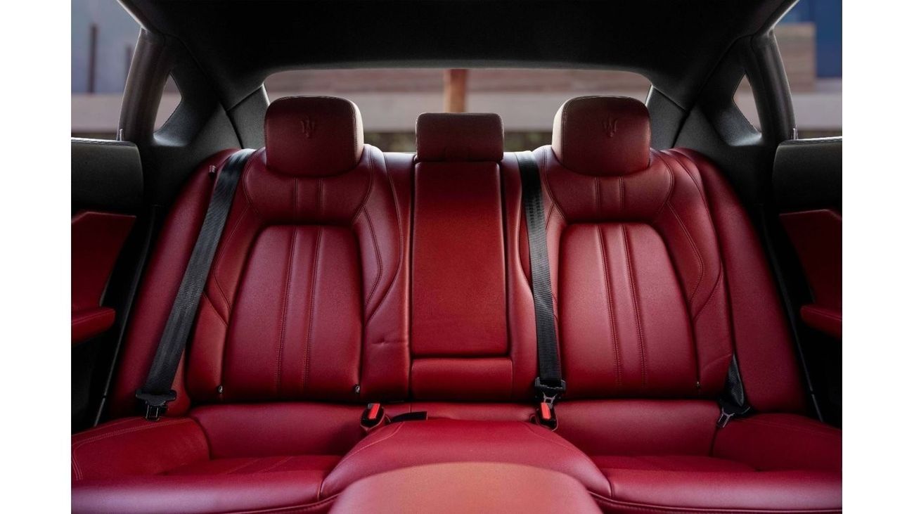 Maserati Quattroporte GTS Gransport | 5,092 P.M  | 0% Downpayment | Low Mileage