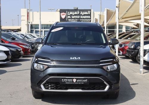 Kia Carens Smartstream 1.5L A/T 1.5L A/T -KIA CARENS 2023 - GCC - 4(V) - Accident-free -7 Seats -In excellent c