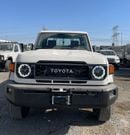 Toyota Land Cruiser Pick Up LC 79 Pickup S/C 4.0L Petrol A/T Full Option 2025 Model