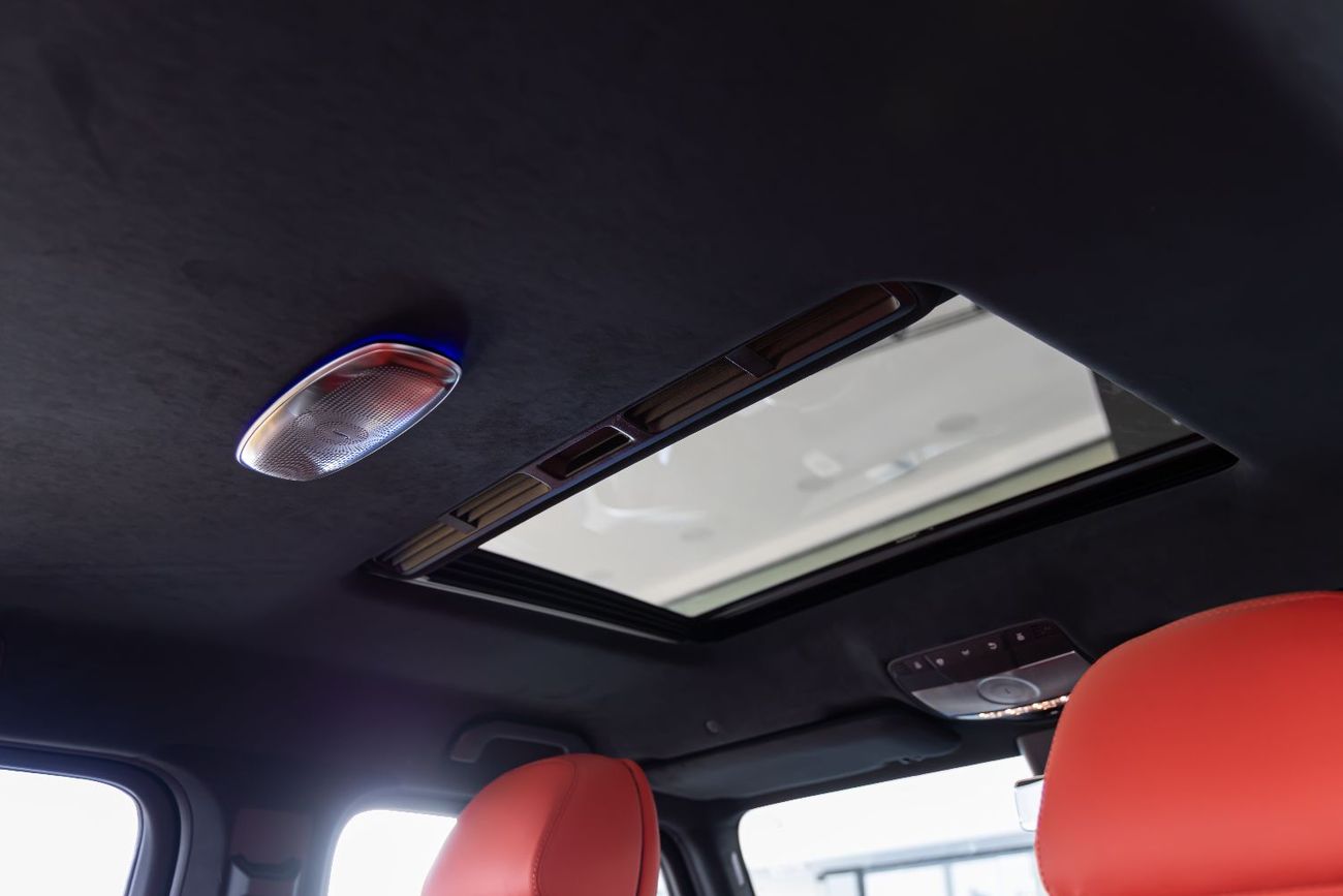 مرسيدس بنز G 63 AMG Double Night Pack|Fully Loaded|2026 Fully Cardbon Fiber |Gargash Auto Warranty PERFOMANCE PACKAGE