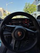 بورش تايكان 4