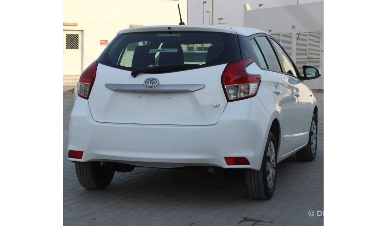 Toyota Yaris SE Toyota yaris 2017 hatchback white GCC 1.3 excellent condition without accident