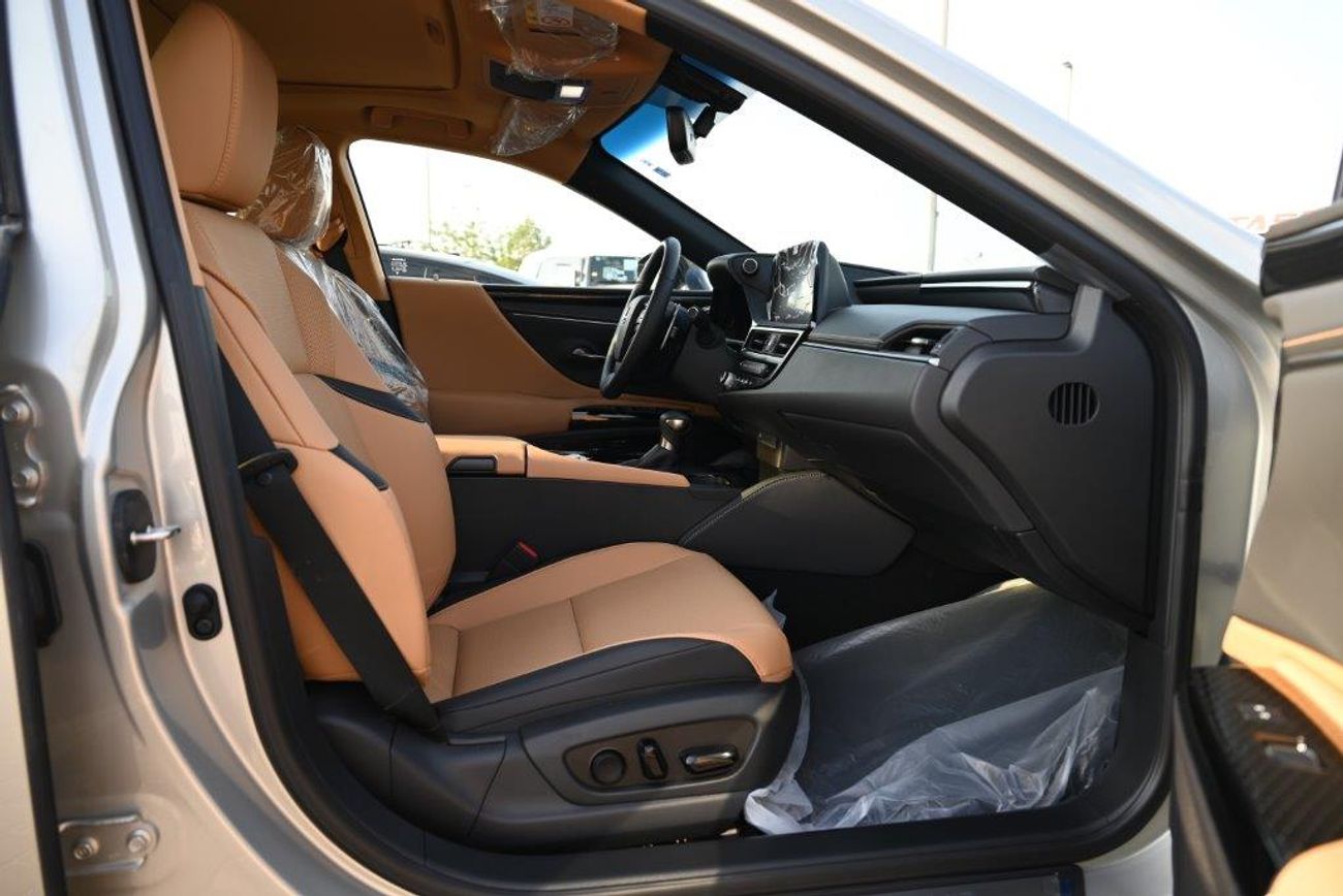 لكزس ES 300 Hybrid 2.5L 5 Seater Automatic