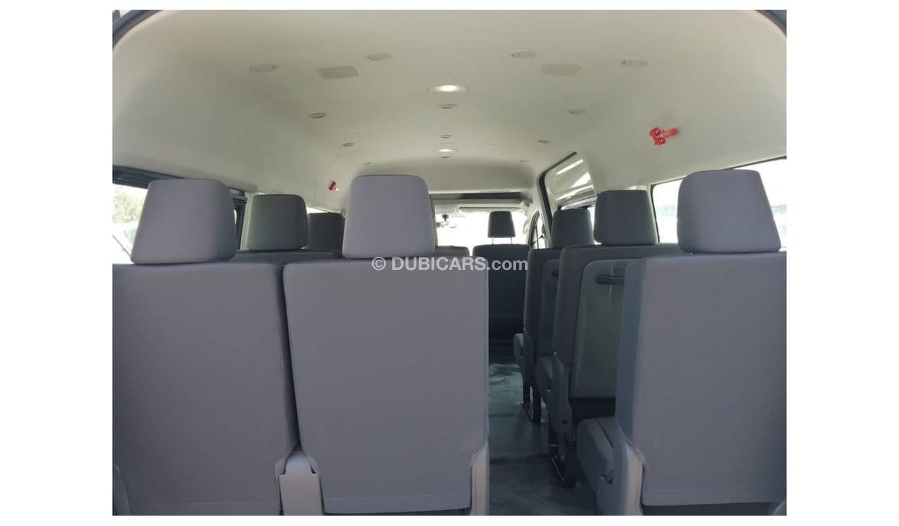 Toyota Hiace 2024 HIACE WITH REAR HEATER 3.5L PETROL M/T GCC (Export only)