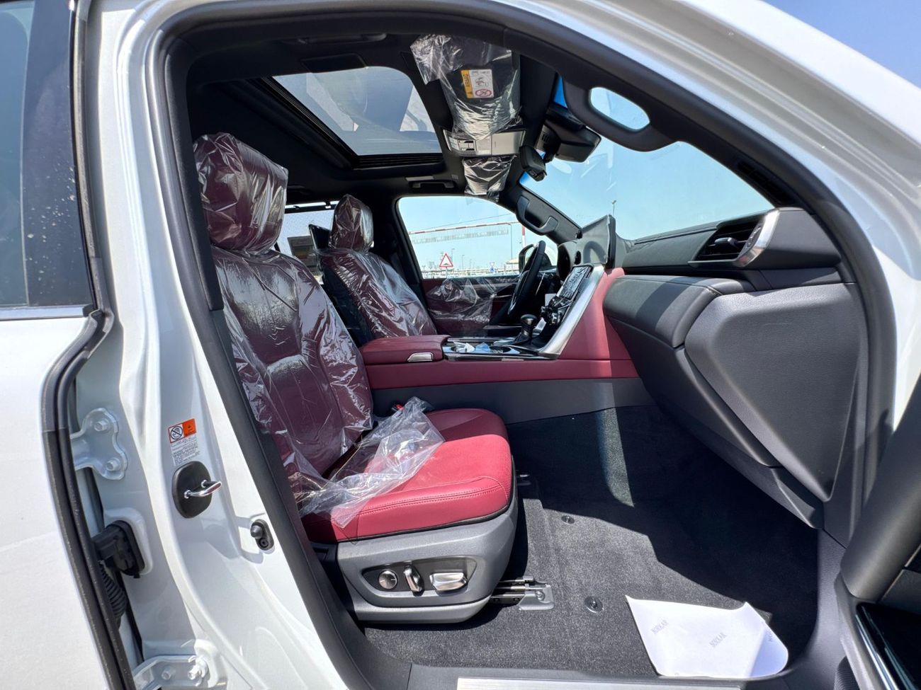 لكزس LX 500 2026 LEXUS LX500d 3.3L DIESEL URBAN 25-SPEAKER GCC 4X4 BRAND NEW 0KM