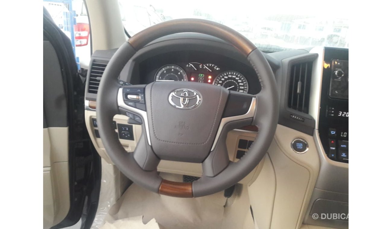 Toyota Land Cruiser disel  v8