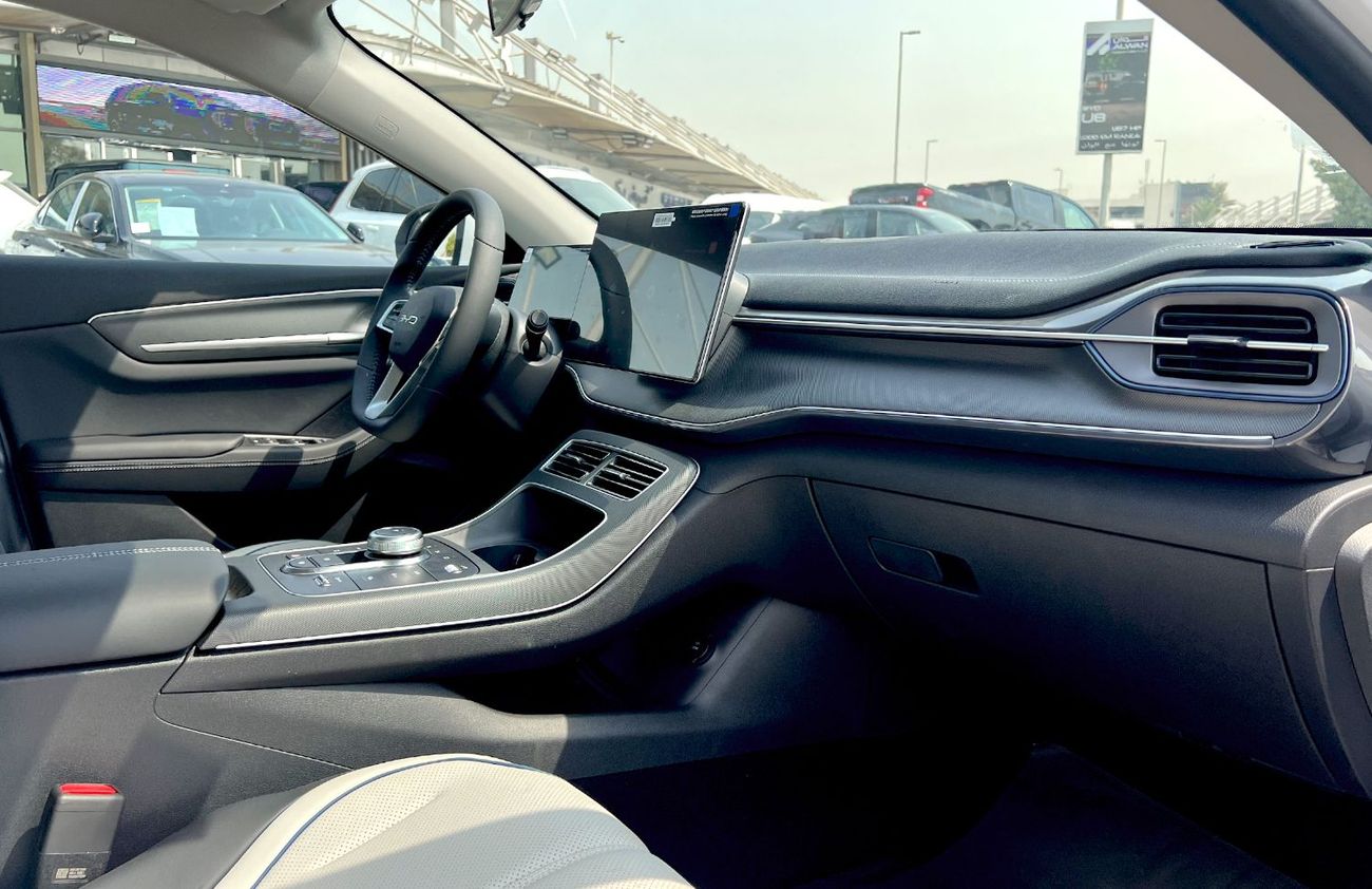 BYD Destroyer 05 2025 Glory Edition 55 Luxury Edition