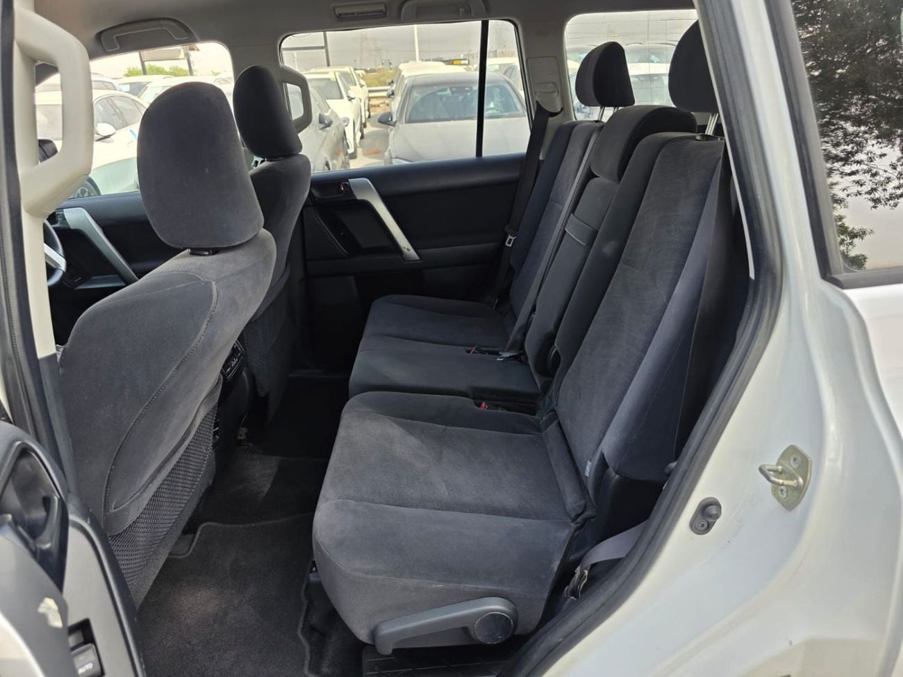 تويوتا برادو TX-L original shape 2016 model 2,8 liter ,right hand drive ,diesel ,only for export