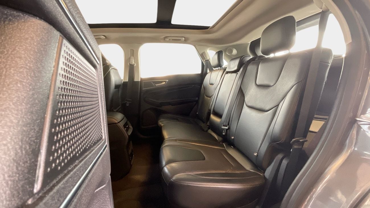 فورد إدج Titanium / Titanium Plus | شامل الضمان | 0 ﺪﻔﻋﺓ ﺃﻮﻟﻯ