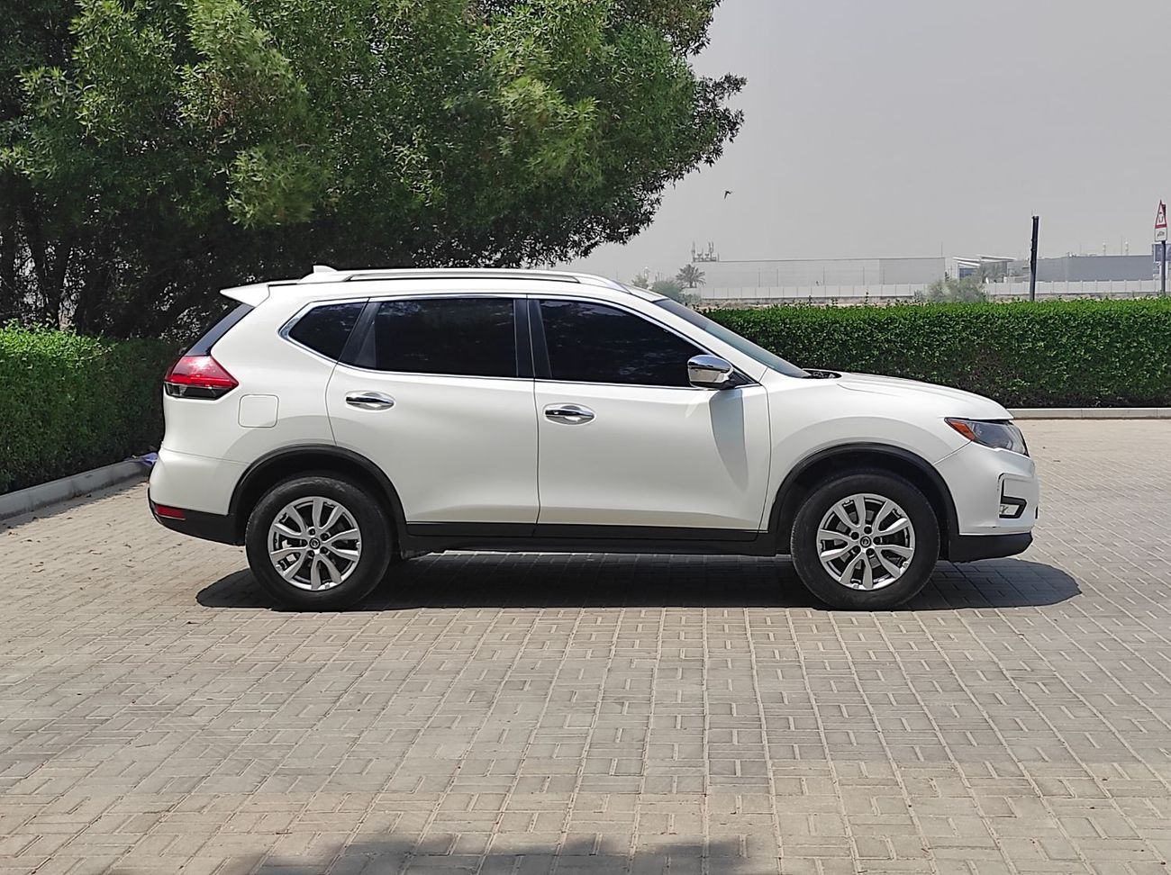 Nissan Rogue Nissan Rouge 2018 isa V4 2.4 Full automatic