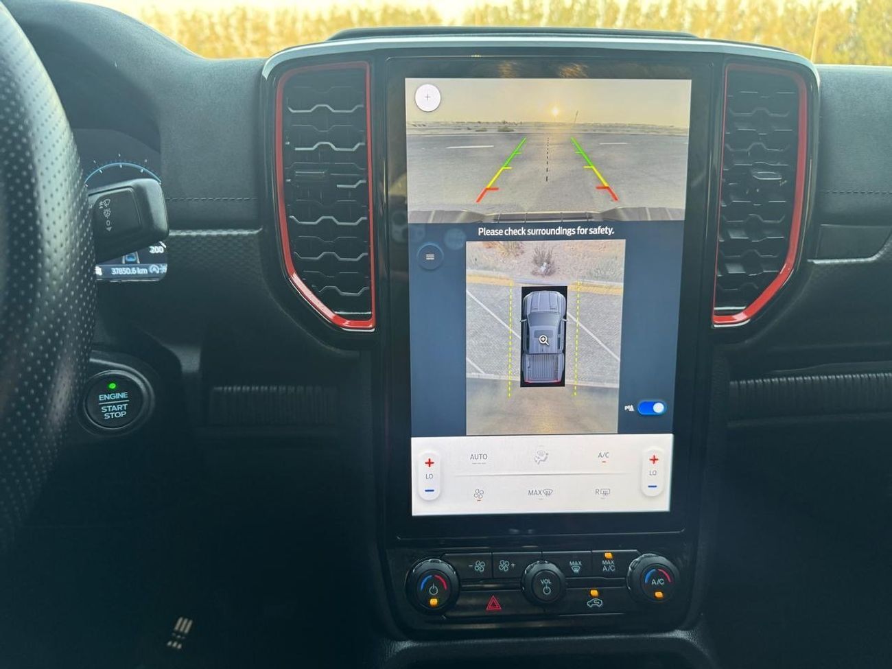 فورد رينجر رابتور Ford ranger raptor 2024 GCC free accident