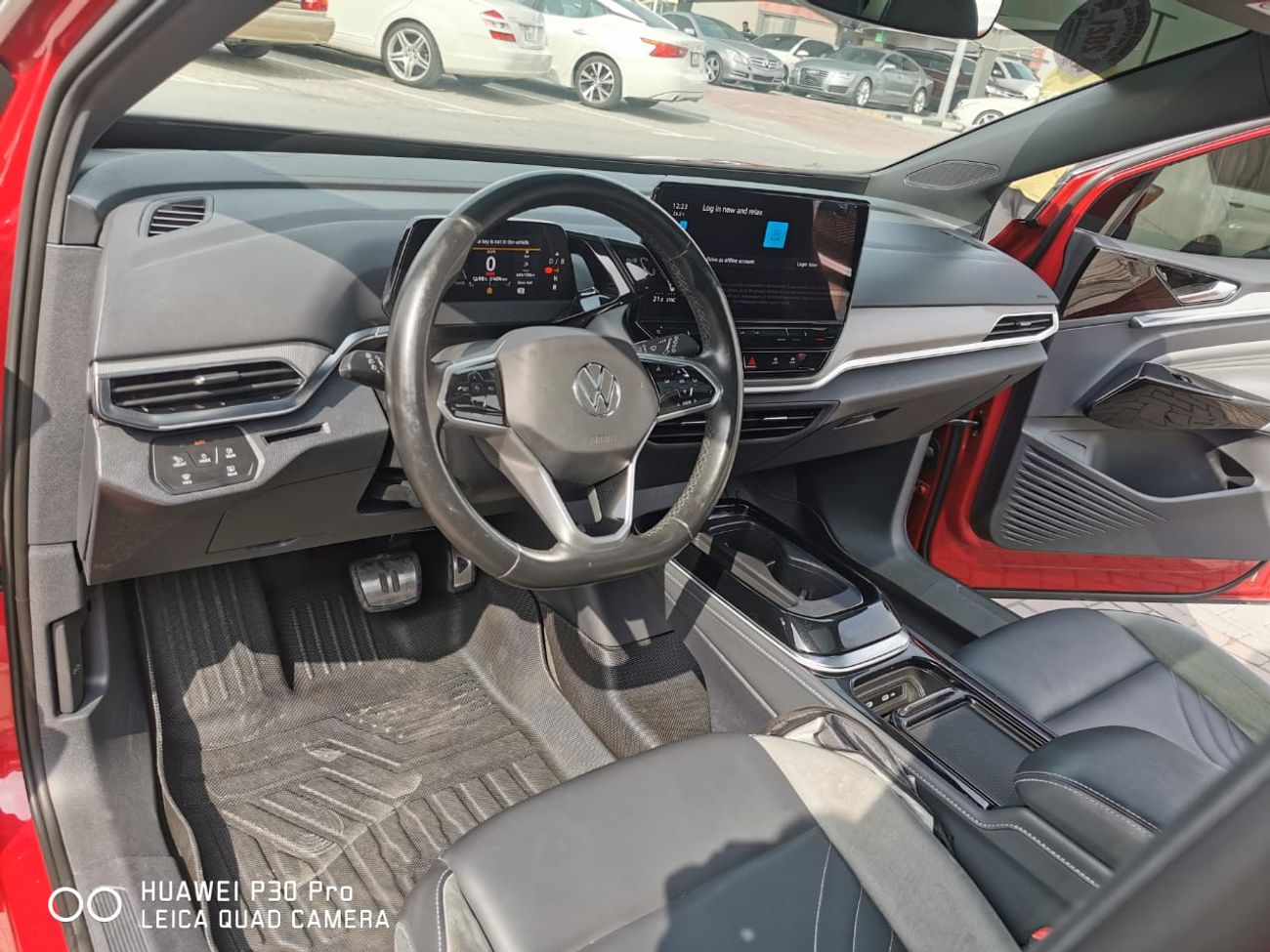 Volkswagen ID.4 مفتاحين و صبغ الوكالة