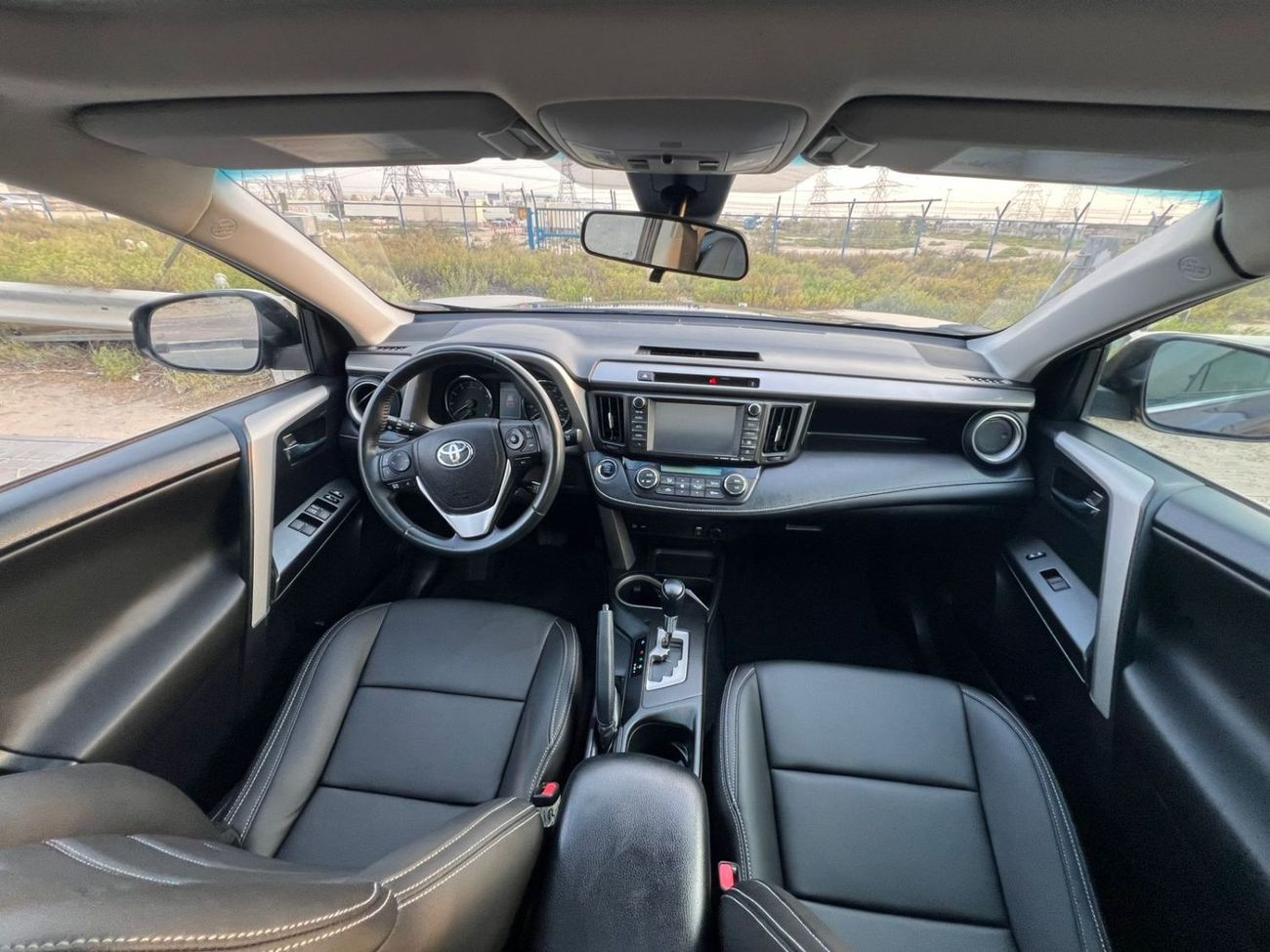 تويوتا راف ٤ 