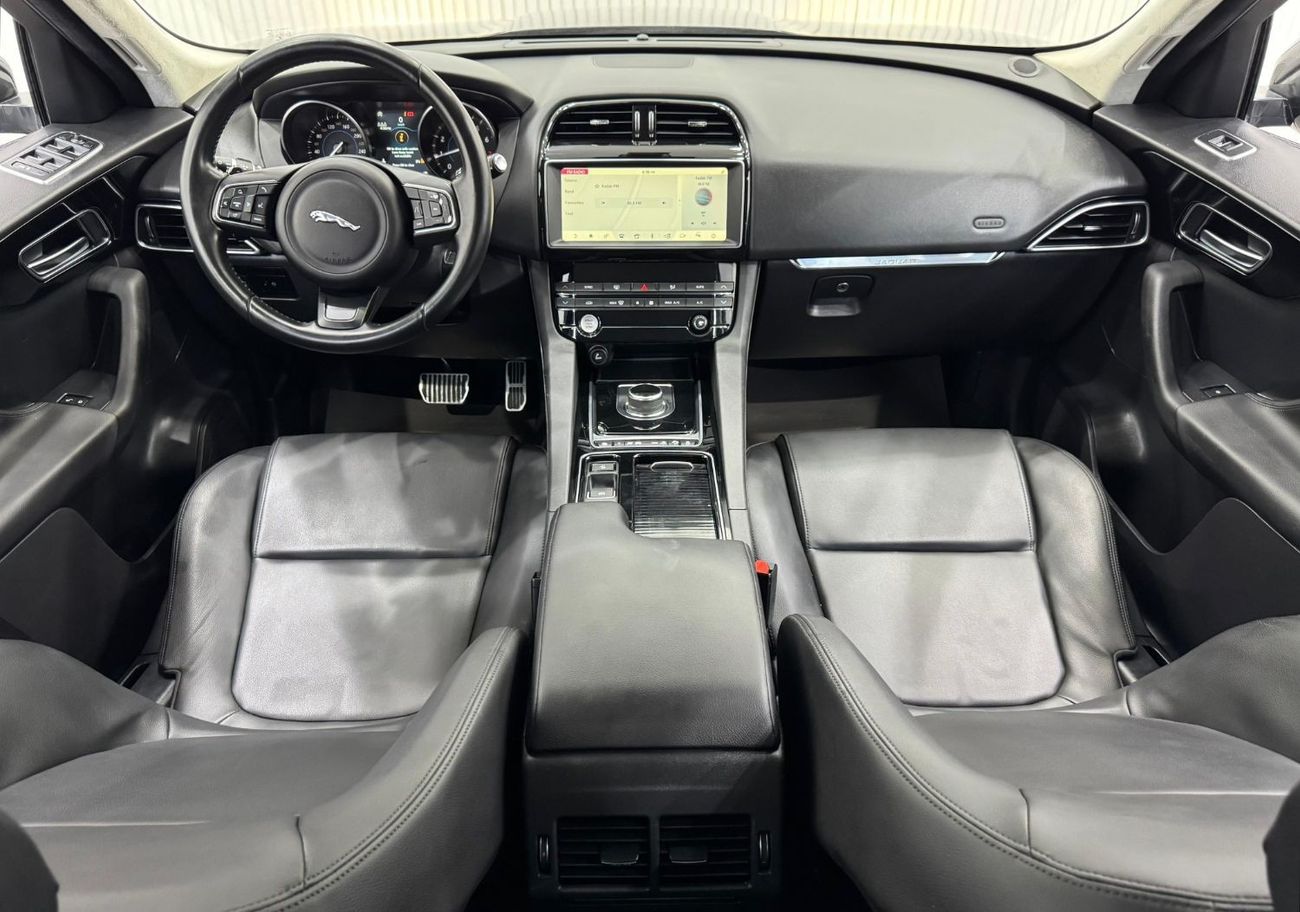 جاكوار F بيس 2019 Jaguar F-PACE 25t, 1 Year Warranty, Full Service History, GCC