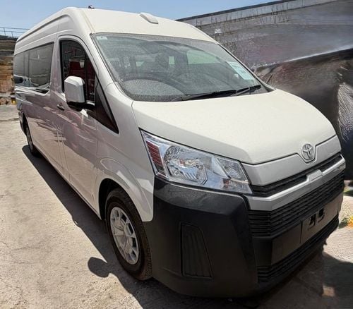 تويوتا هاياس