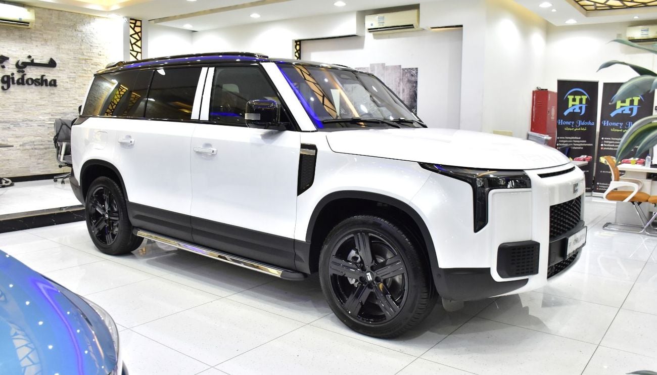 ROX 01 EXCELLENT DEAL for our ROX 01 V.I.P Long Range ( 2026 Model ) in White Color GCC Specs