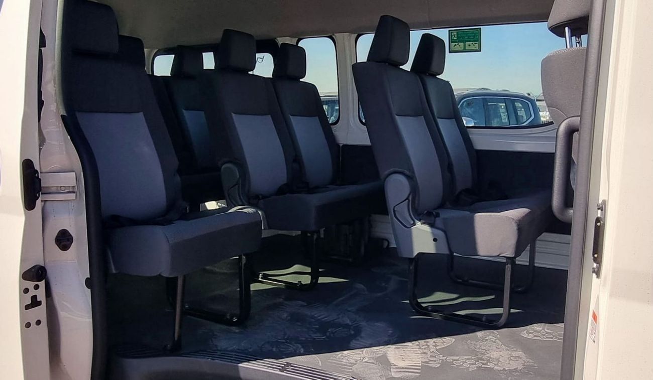 Toyota Hiace TOYOTA HIACE 2.8L DIESEL HI-ROOF M/T MY 2026