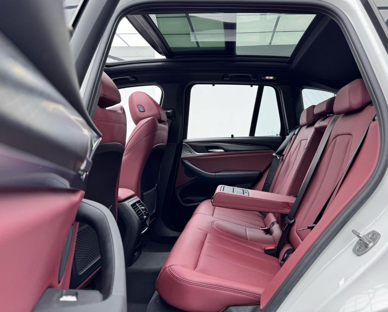 بي أم دبليو X3 xDrive 30i M Sport 2.0L 2022 BMW X3 xDrive30i M Sport, 2027 BMW Warranty + Service Pack, Full BMW Se