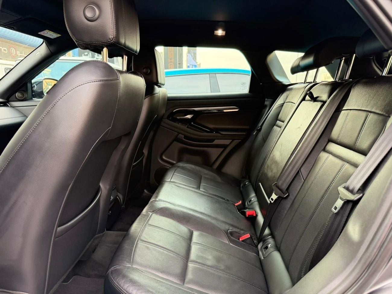 Land Rover Range Rover Evoque P250 SE 2.0L