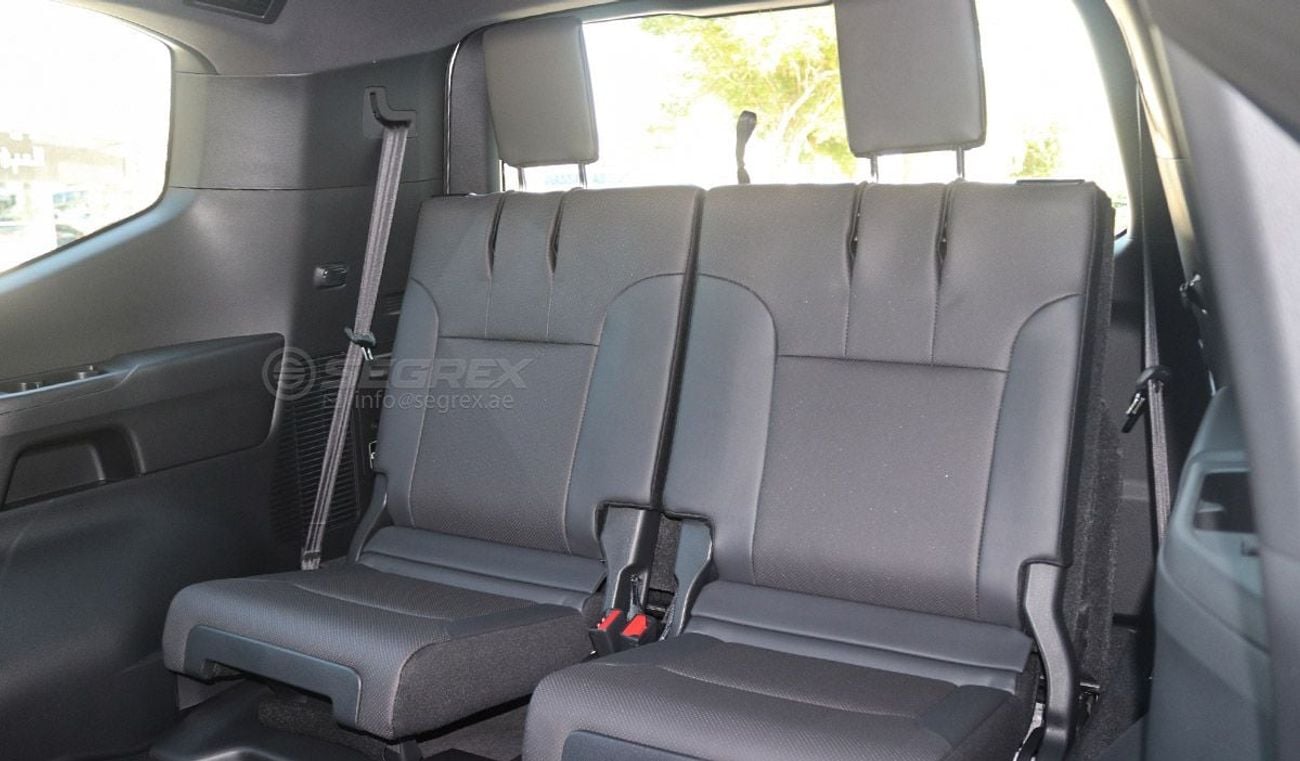 تويوتا لاند كروزر 2026 Model Toyota Land Cruiser (LC300) GXR, 4.0L Petrol 4WD 6A/T