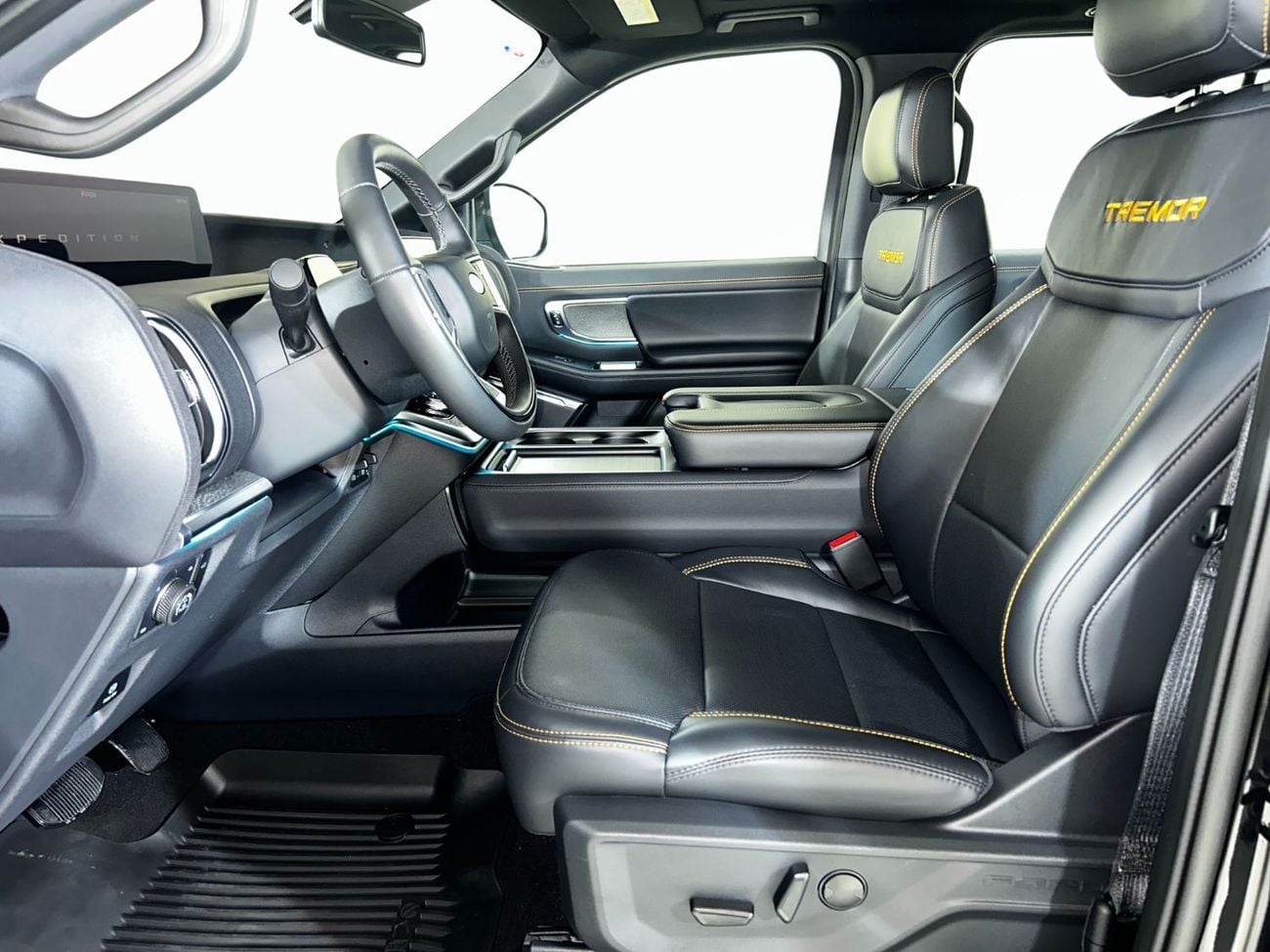 Ford Expedition TR2525 TREMOR / AL TAYER MOTORS / AL QOUZ SHOWROOM