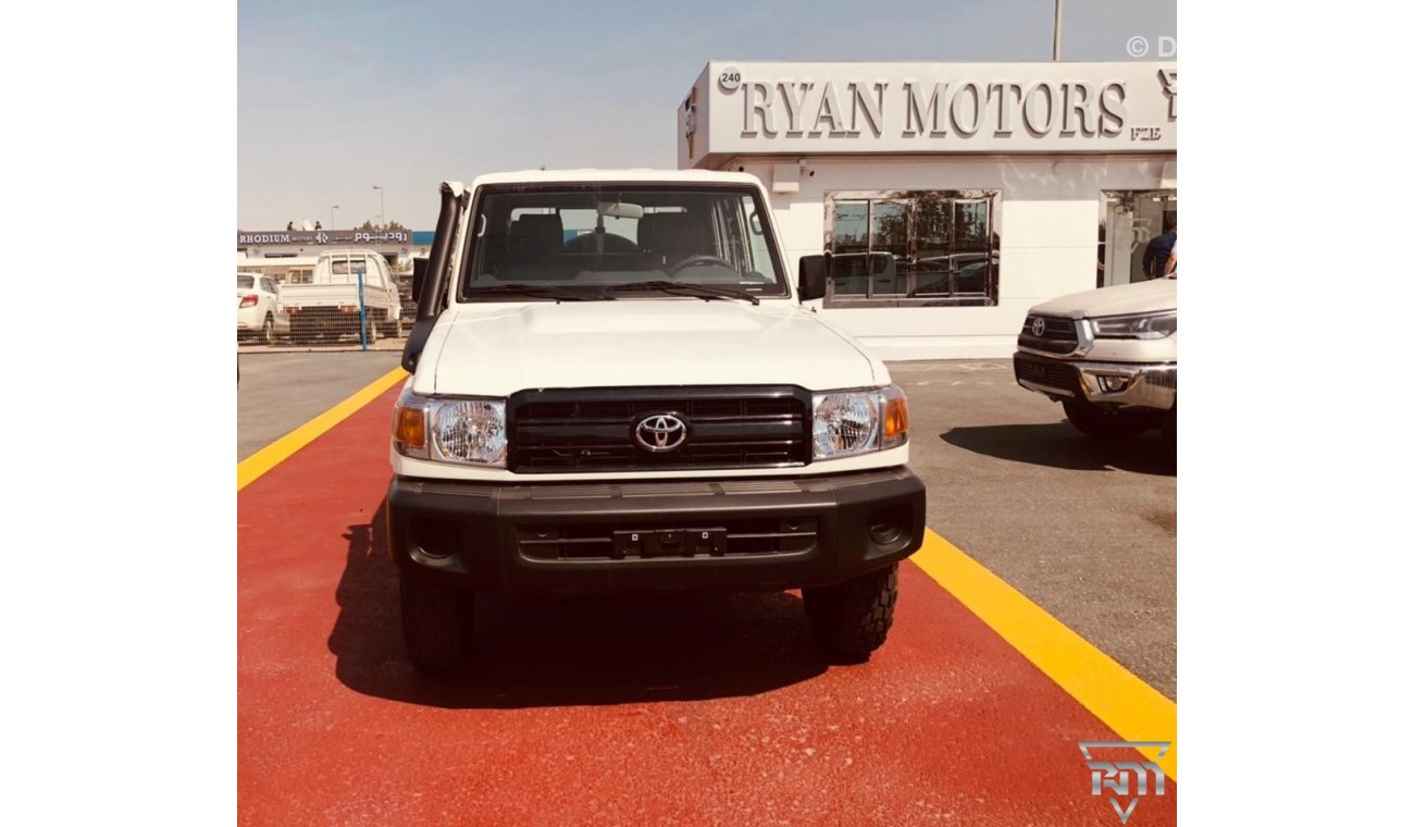 Toyota Land Cruiser Pick Up LAND CRUISER PICKUP DOUBLE CABIN, 4.2 L,V 6, 7 SERIES, DIESEL, DIFF LOCK, LEATHER SEATS