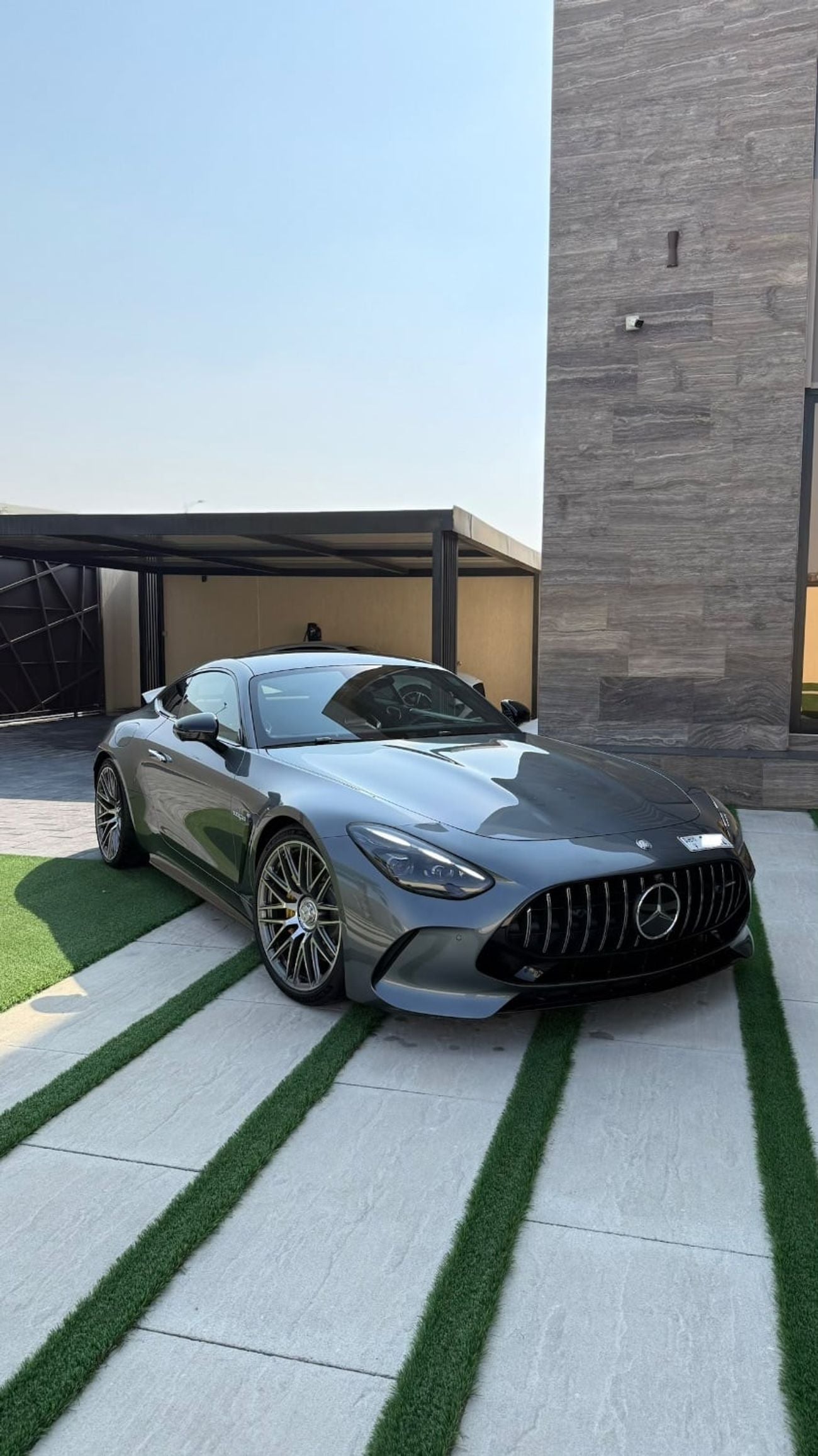 Mercedes Benz AMG GT 63 2024 / Clean car