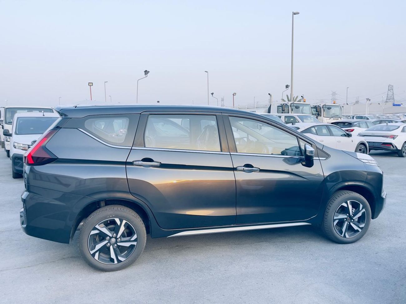 ميتسوبيشي إكسباندر Mid 1.5L