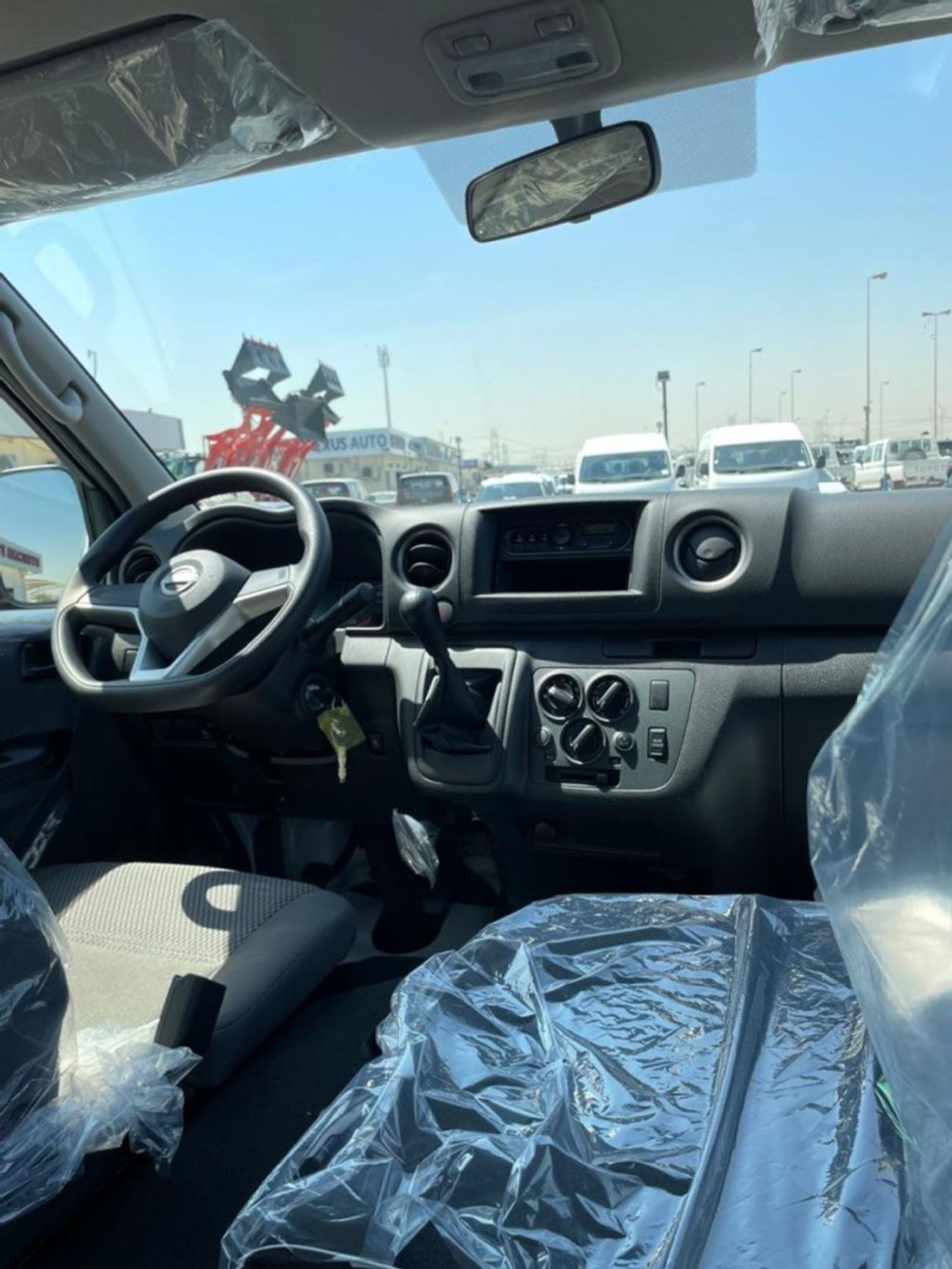 نيسان أورفان Nissan Urvan 2025 2.5L Diesel Best Price For Export!!!