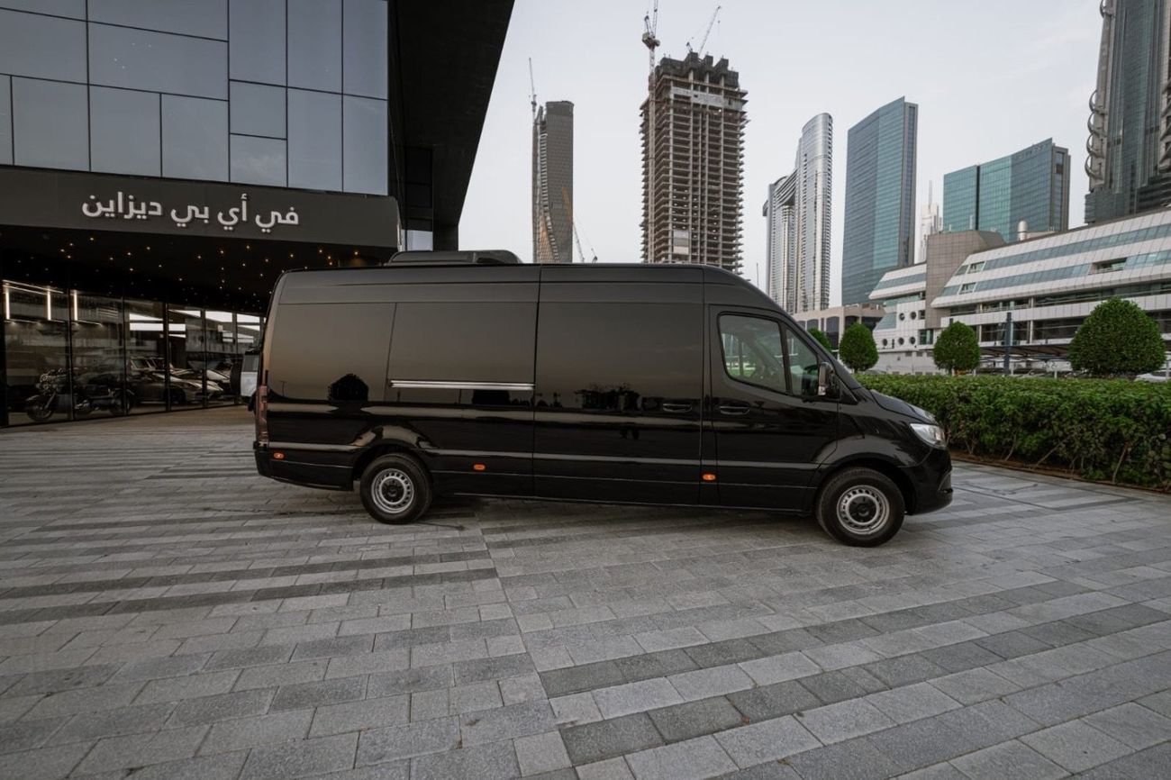مرسيدس بنز سبرينتر Ultra luxury sprinter 2022 GCC 0km