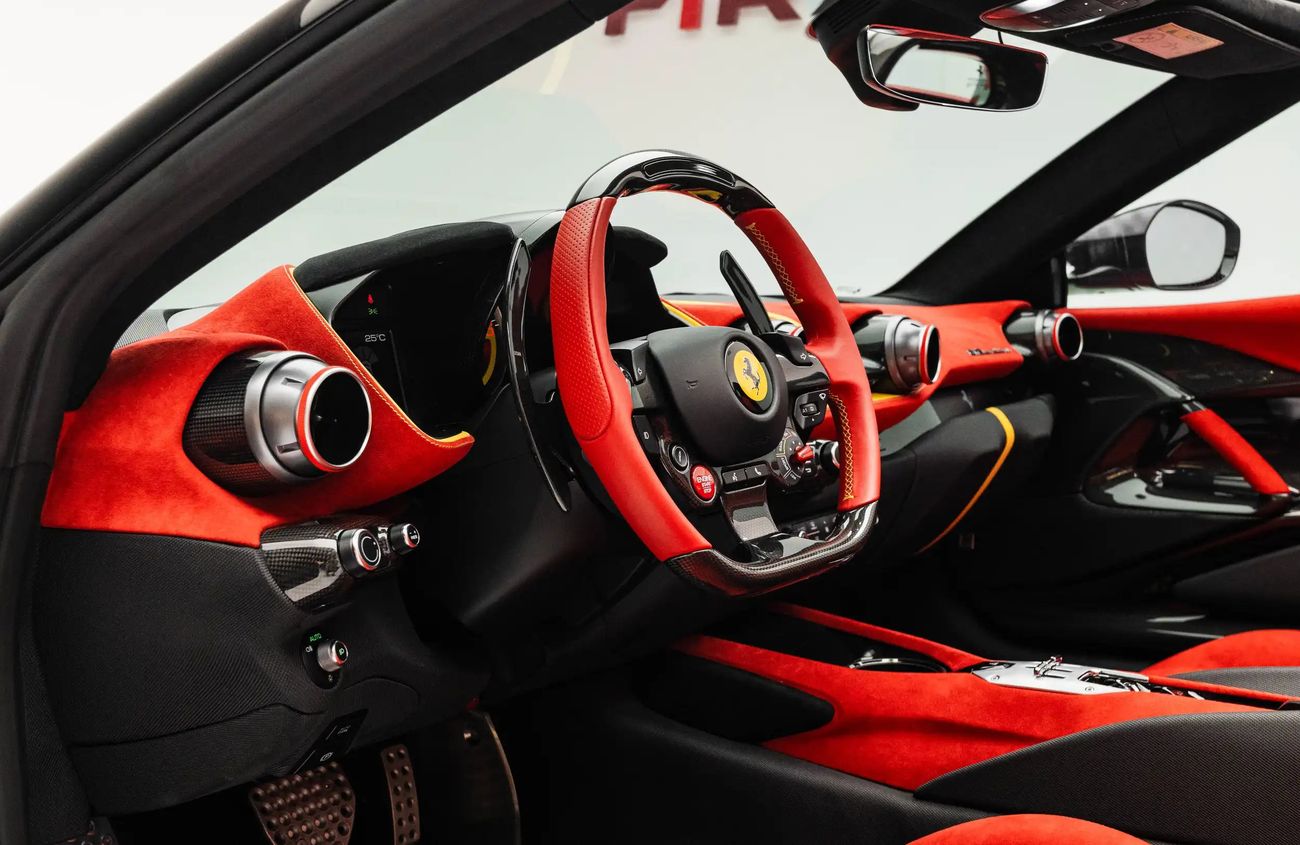 فيراري 812 كومبيتيزون 6.5L V12 Naturally Aspirated Engine