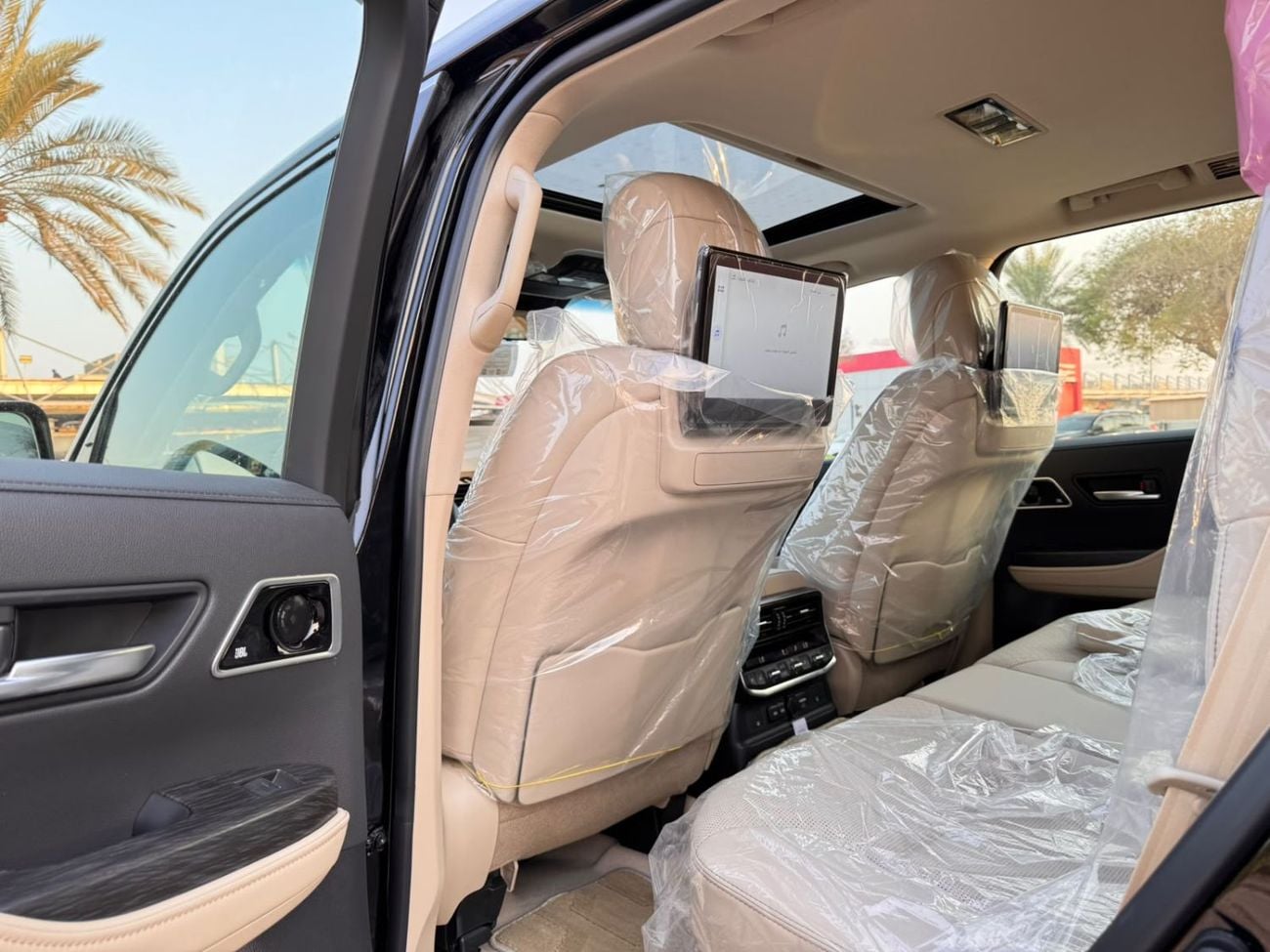 Toyota Land Cruiser VXR
