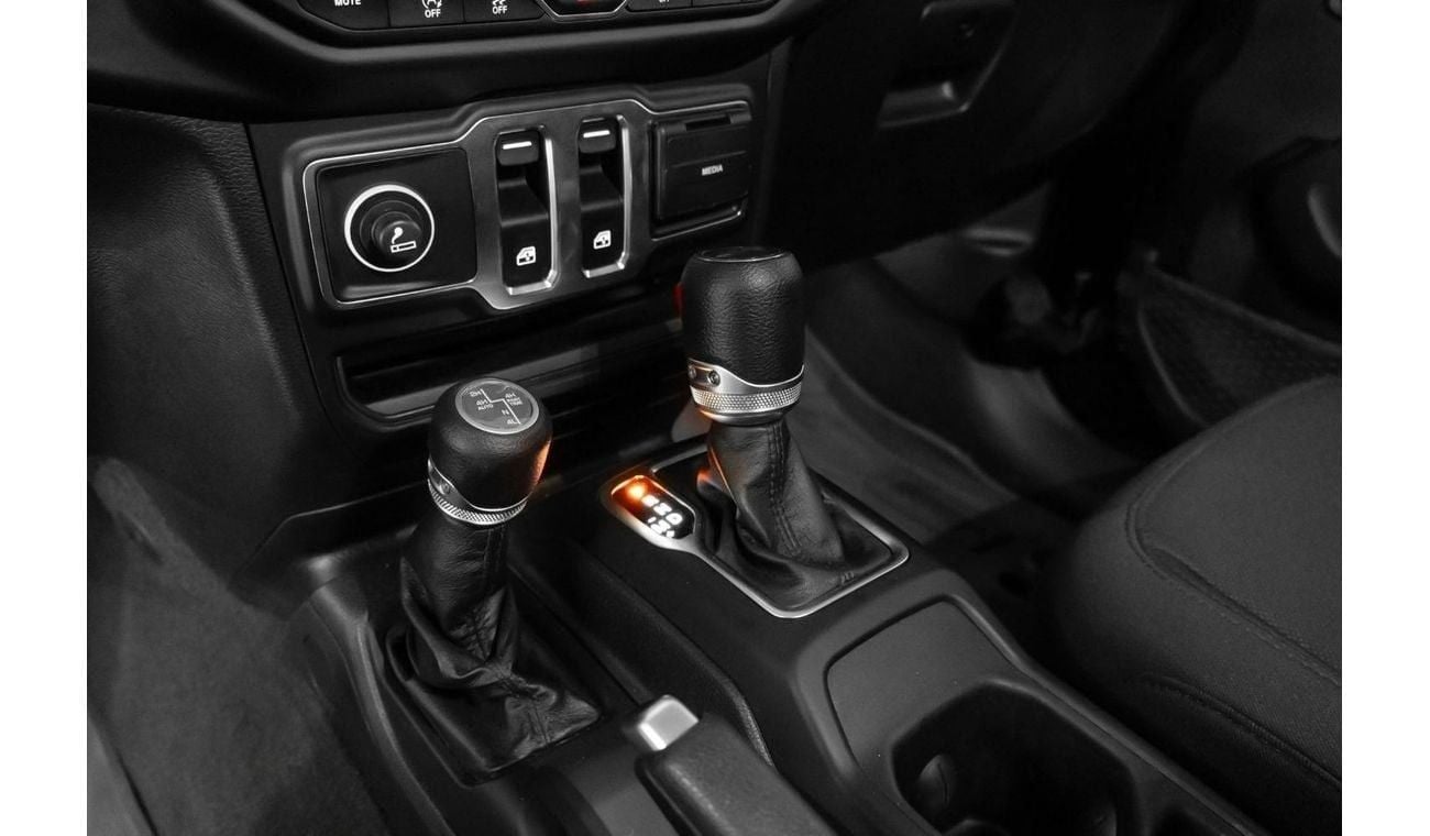 Jeep Wrangler Sport 3.6L A/T (4 Seater)