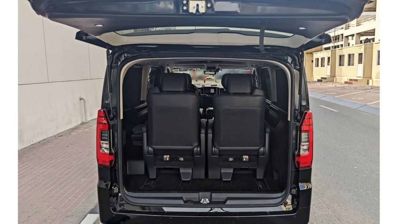 Toyota Granvia Premium 3.5L-6CYL Excellent Condition GCC Specs