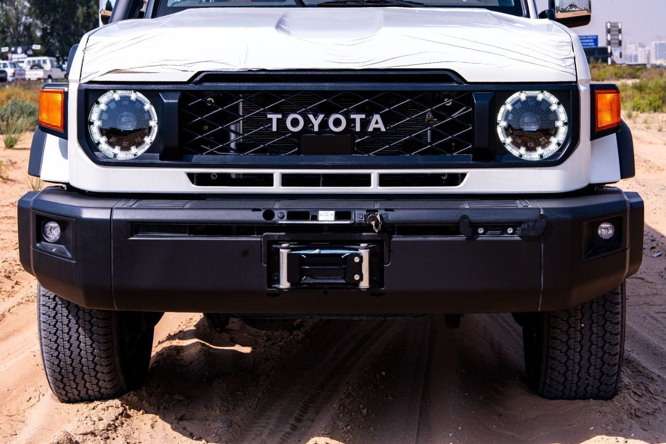 Toyota Land Cruiser Toyota Land Cruiser 2026 70 Series 76 4.0L 4WD 5-door