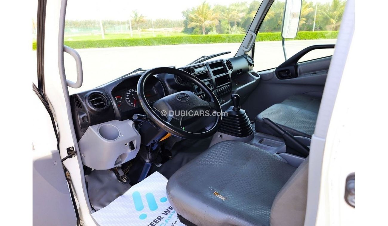 Hino 300 SUMMER OFFER | 2019 Hino 300 Series 916 - Water Delivery Shutter Box | GCC| Excellent Condition