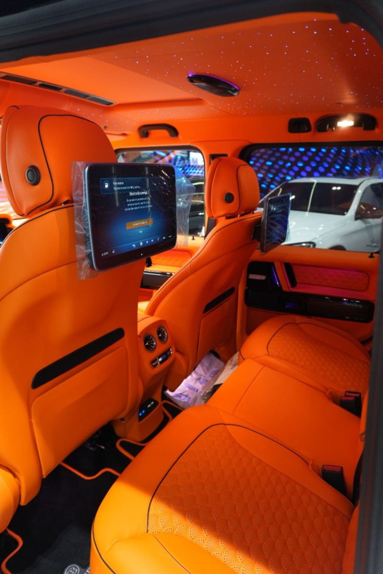 BRABUS 800 - Mercedes-AMG G 63 Mercedes-Benz G 800 - BARABUS - inside Orange - 2025